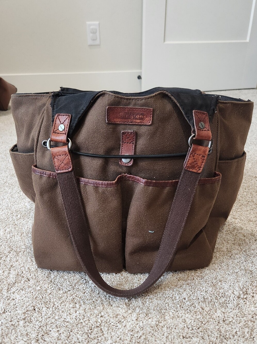 Ellington Leather Tote